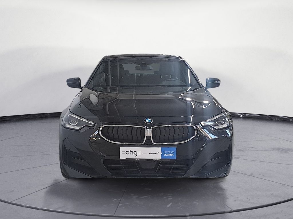 BMW 220 2022