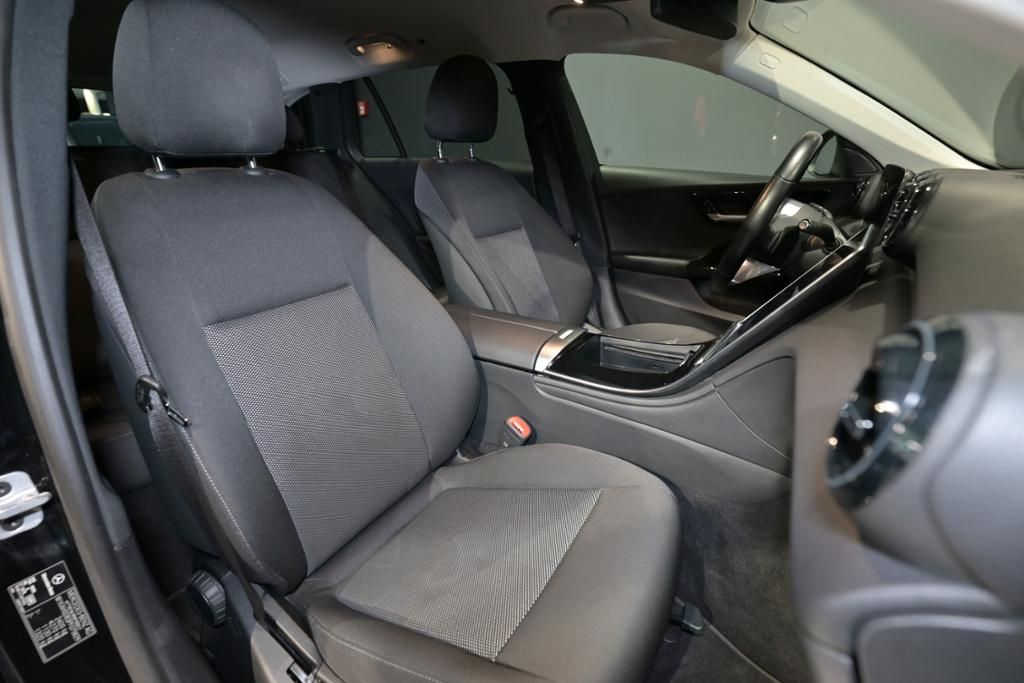 Mercedes-Benz C 200 2022