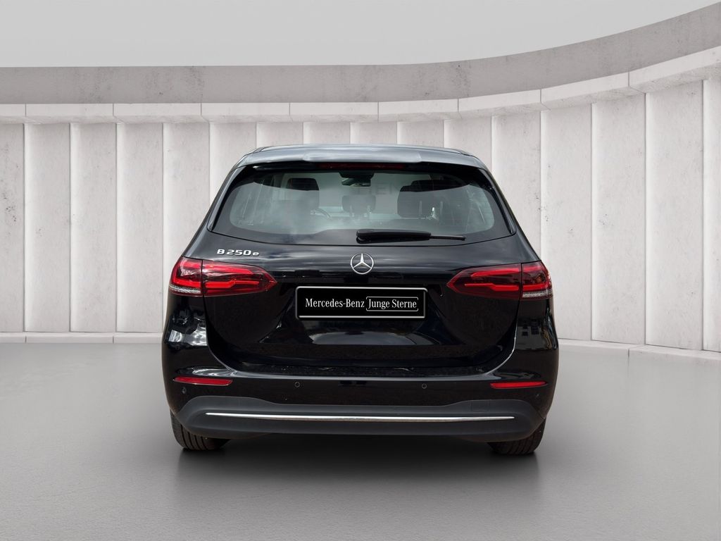 Mercedes-Benz B 250 2022