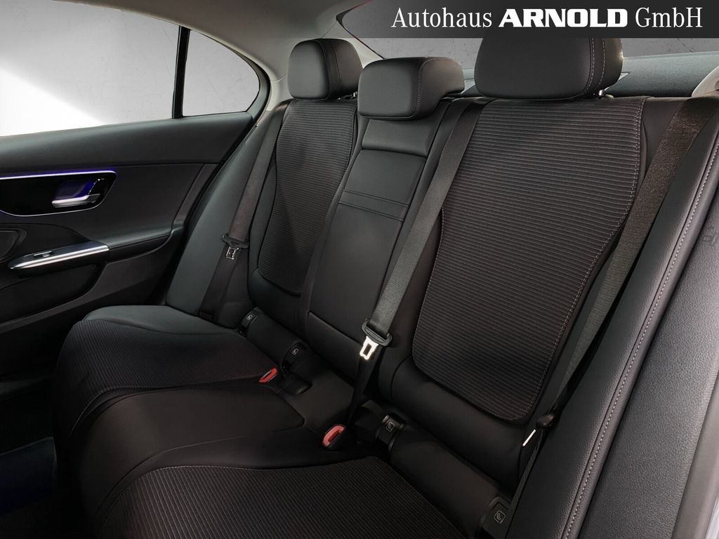 Mercedes-Benz C 200 2024