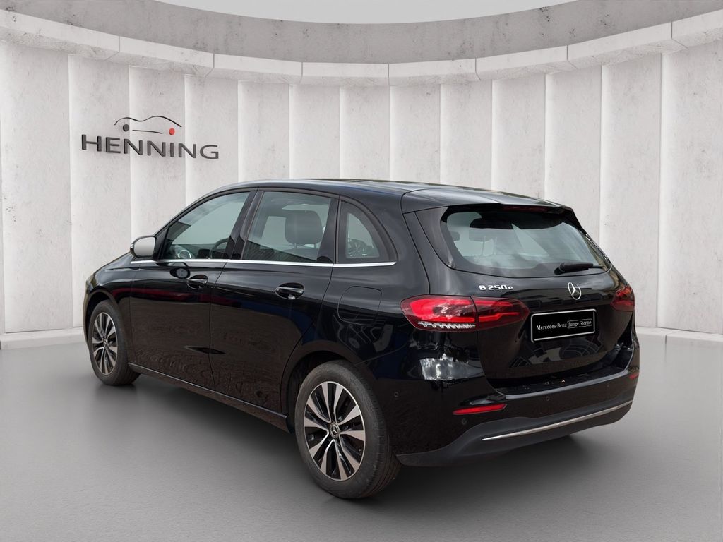 Mercedes-Benz B 250 2022