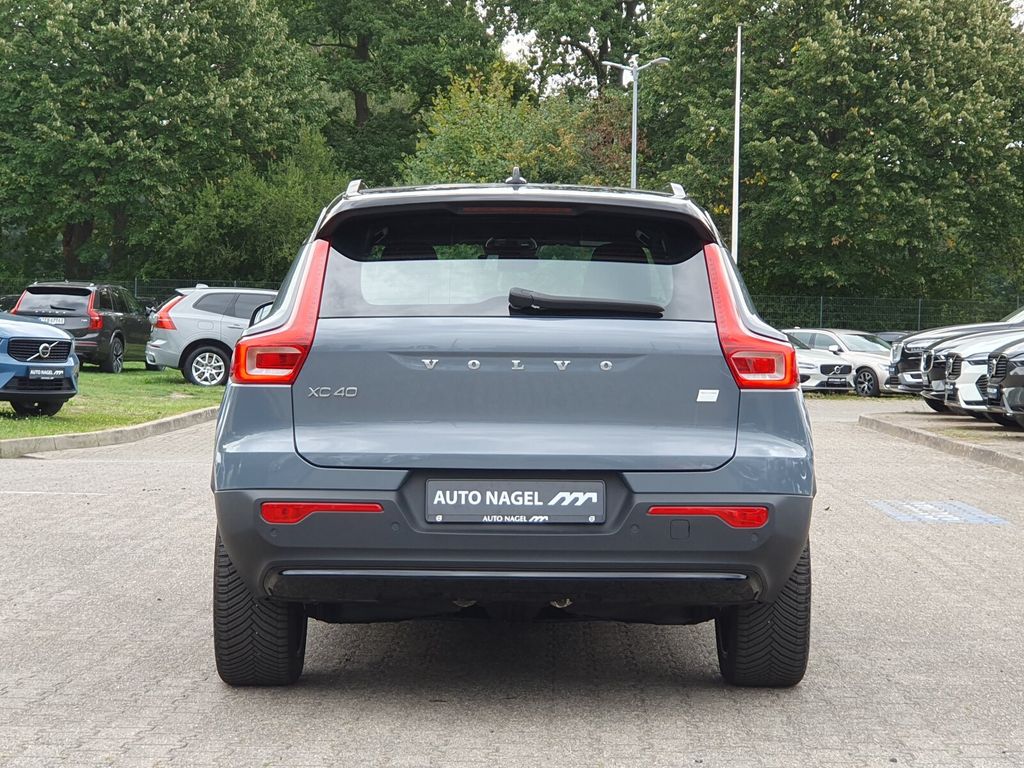 Volvo XC40 2022