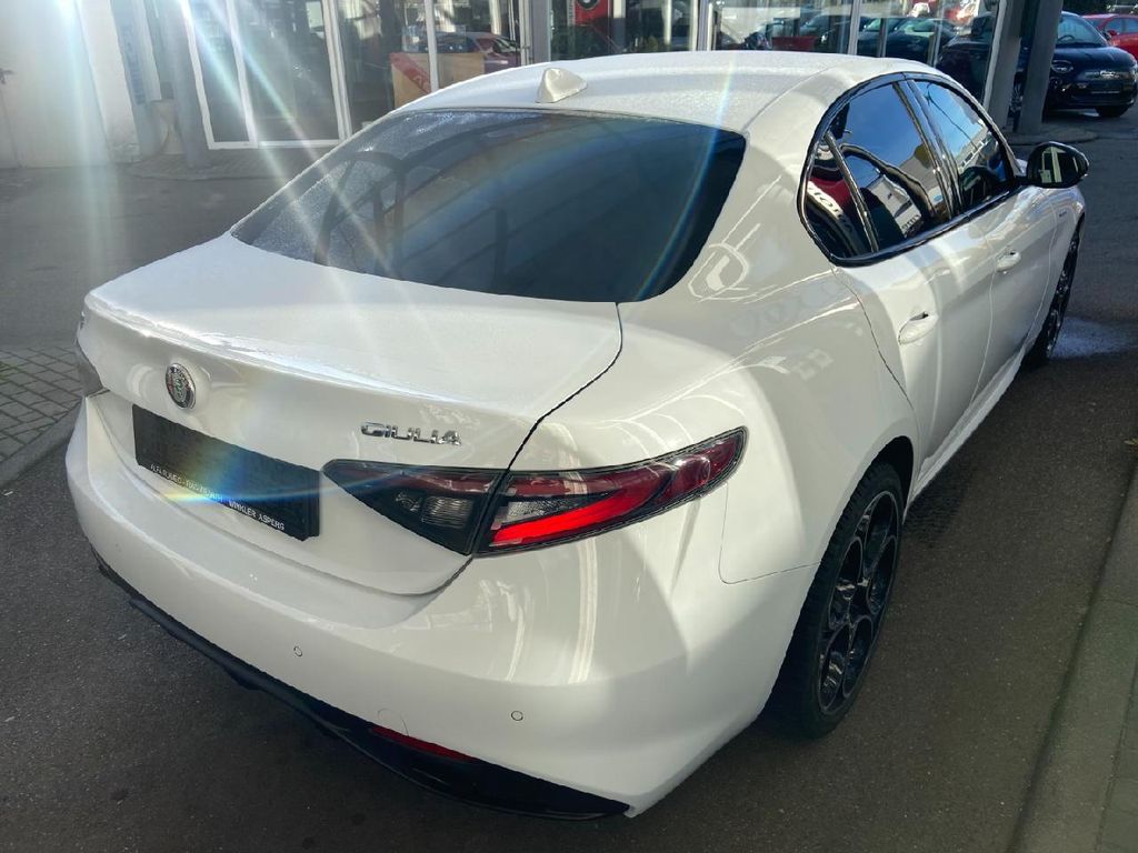 Alfa Romeo Giulia 2023