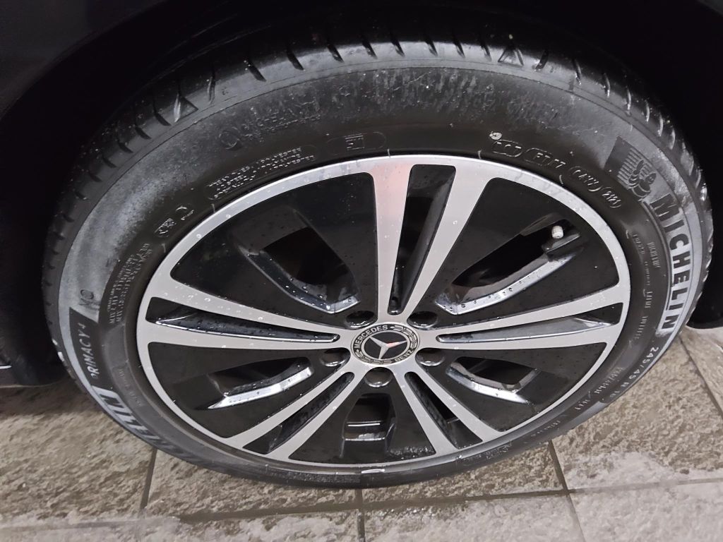 Mercedes-Benz E 220 2021