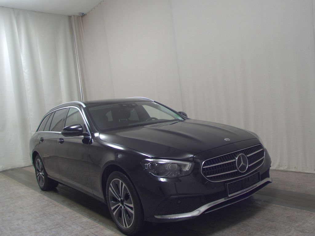 Mercedes-Benz E 220 2021