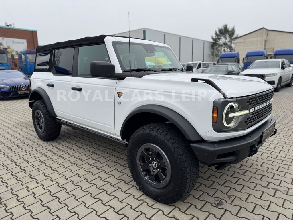 Ford Bronco 2022