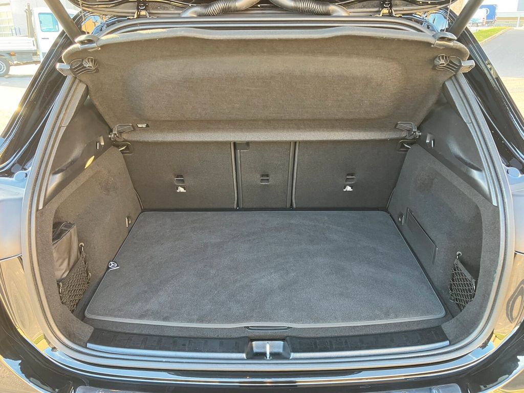 Mercedes-Benz GLA 200 2024