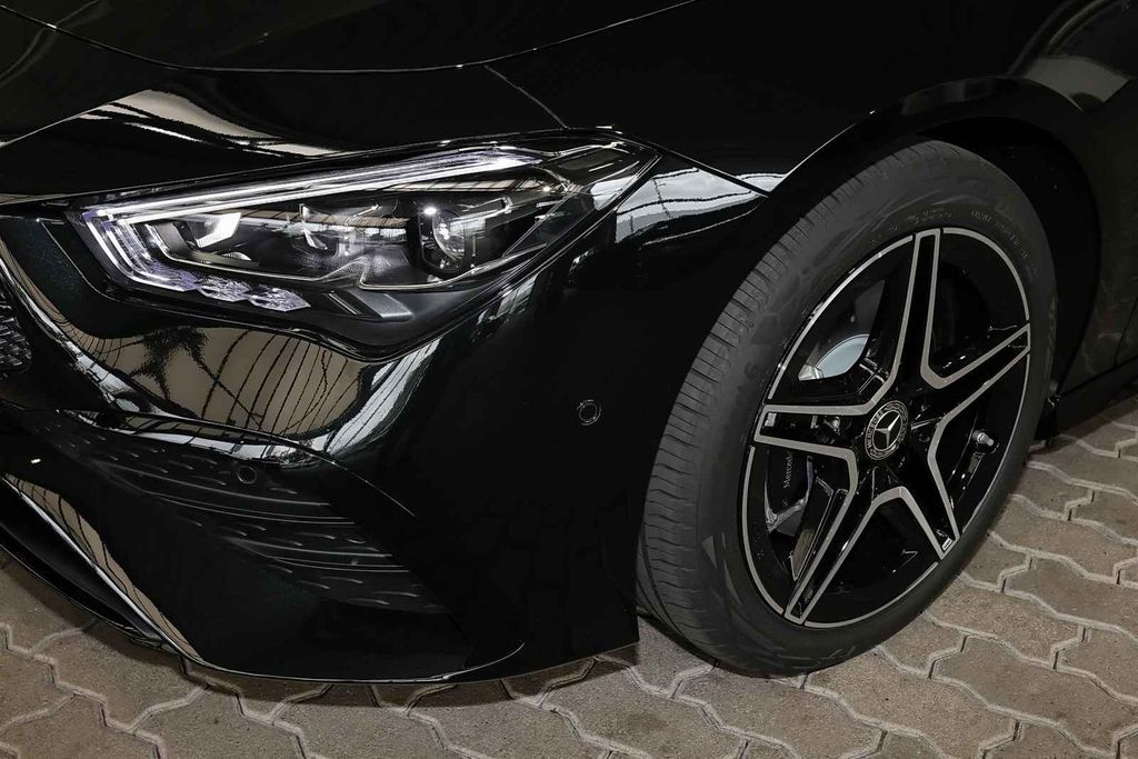 Mercedes-Benz CLA 200 2025