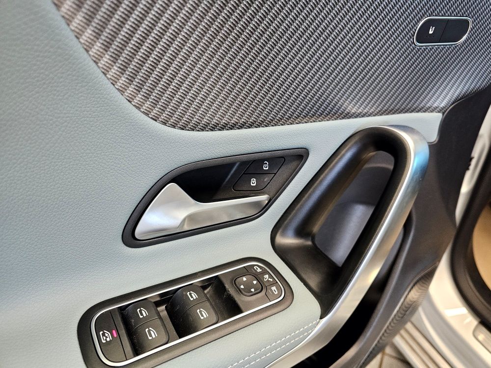 Mercedes-Benz A 200 2023