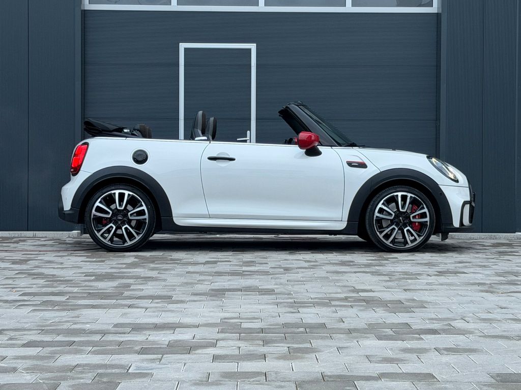 MINI John Cooper Works Cabrio 2023