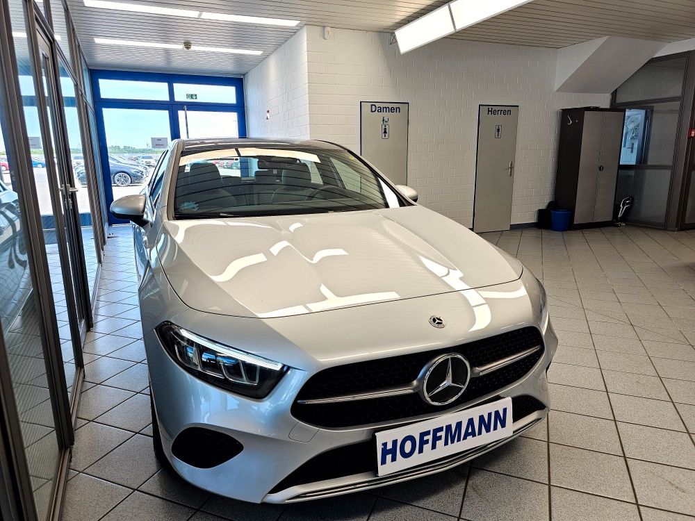Mercedes-Benz A 200 2023