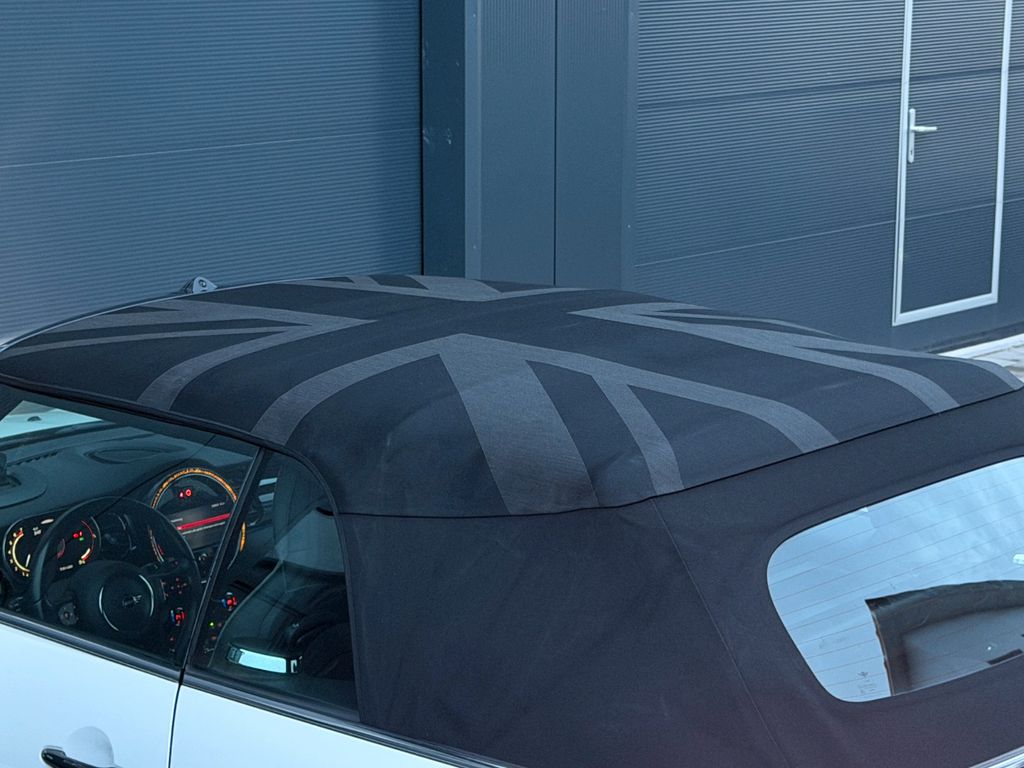 MINI John Cooper Works Cabrio 2023