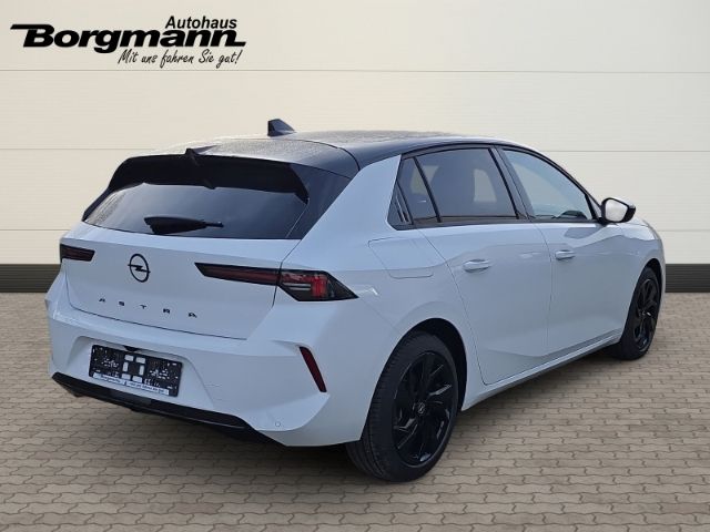 Opel Astra 2025