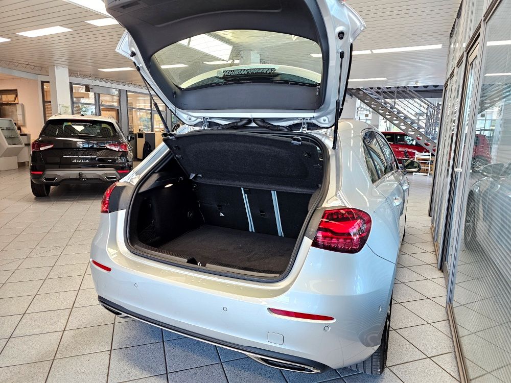 Mercedes-Benz A 200 2023