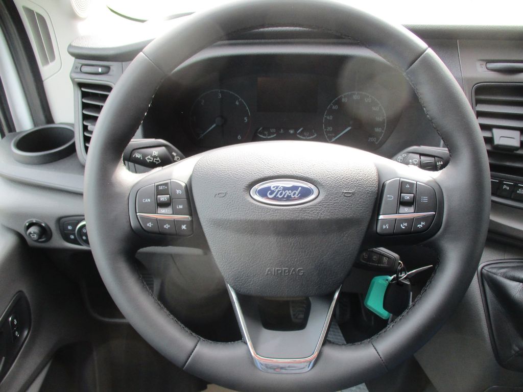 Ford Transit 2025