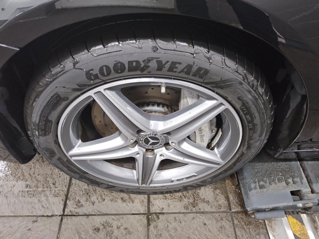 Mercedes-Benz E 300 2020