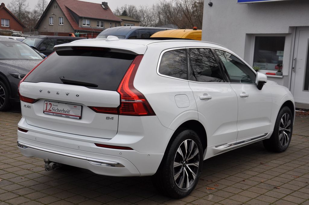 Volvo XC60 2022