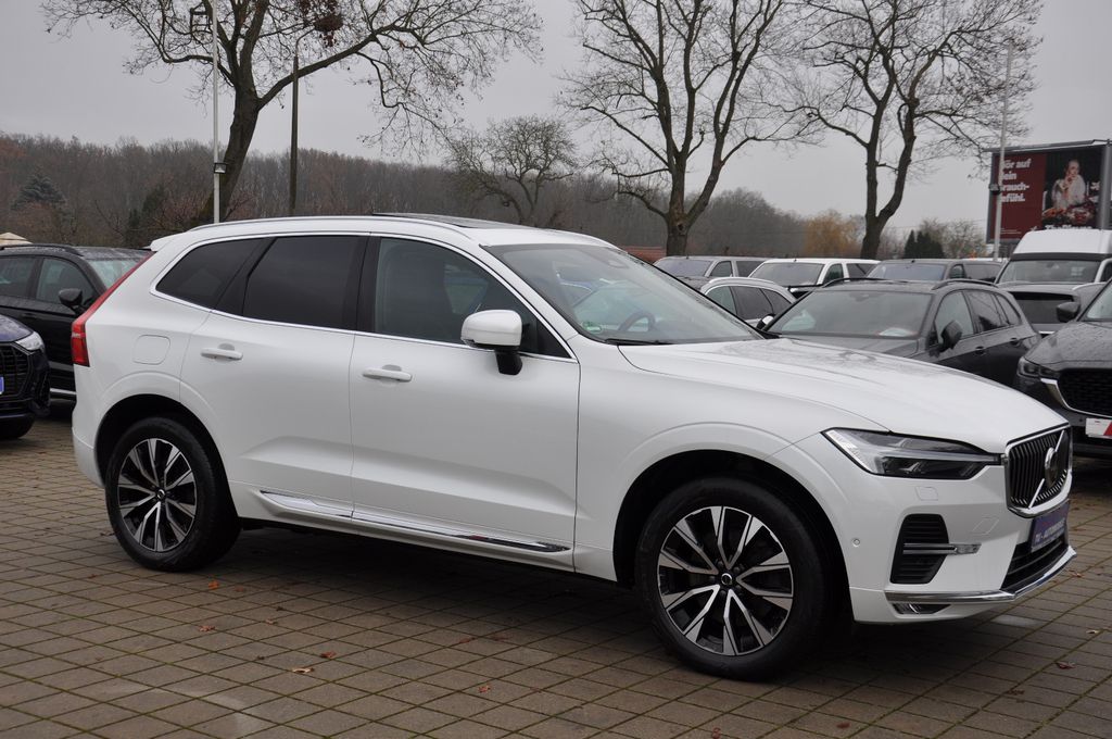 Volvo XC60 2022