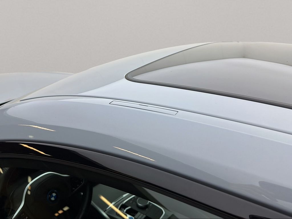 BMW i4 2023