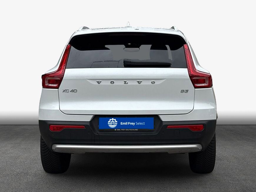 Volvo XC40 2024