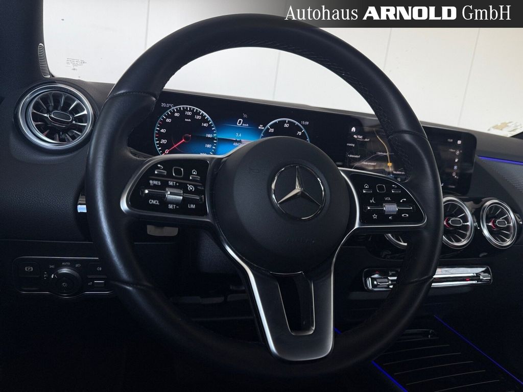 Mercedes-Benz EQA 2023