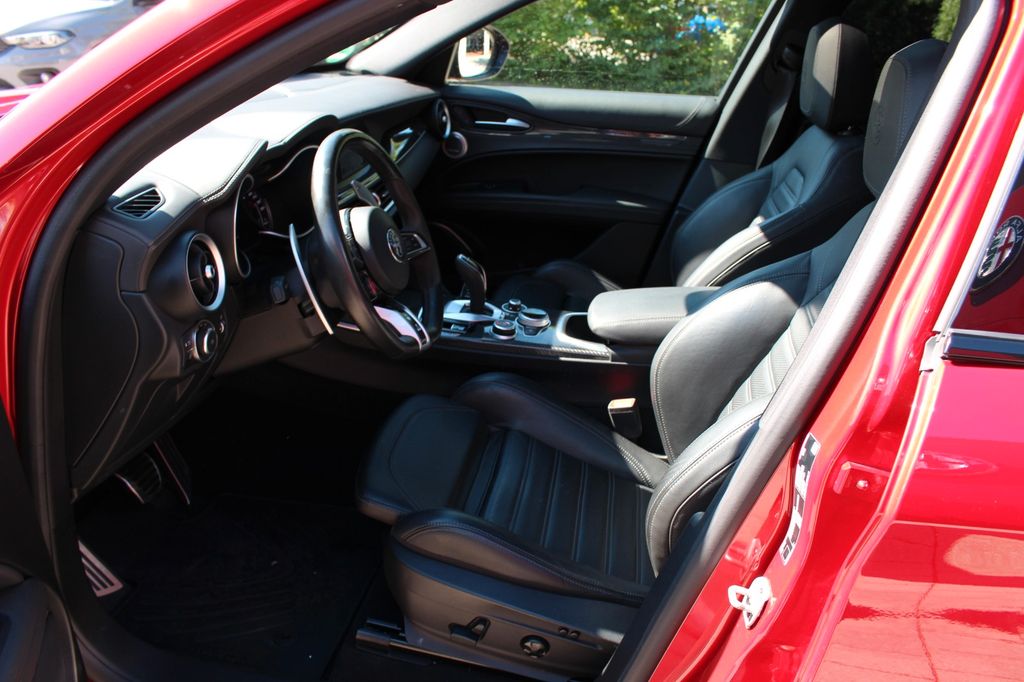 Alfa Romeo Stelvio 2022