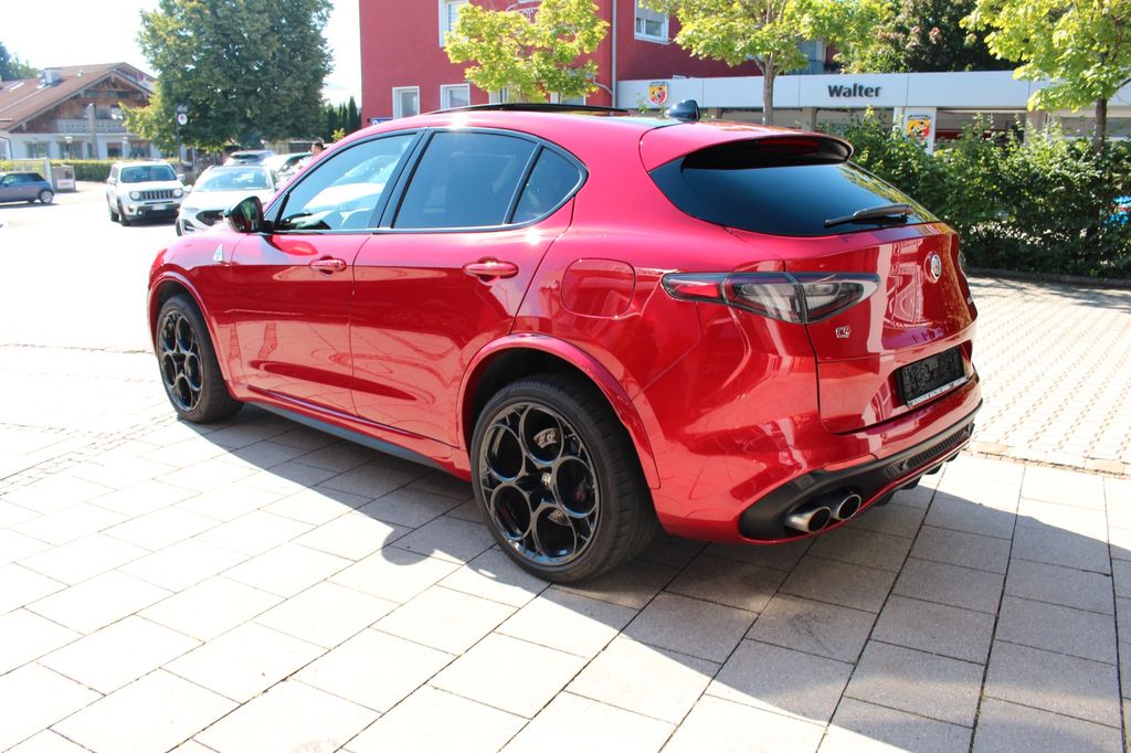 Alfa Romeo Stelvio 2022