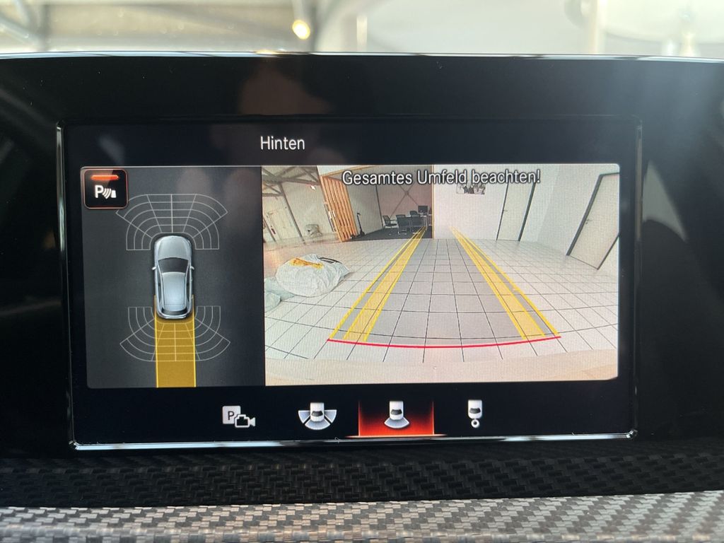 Mercedes-Benz A 250 2021