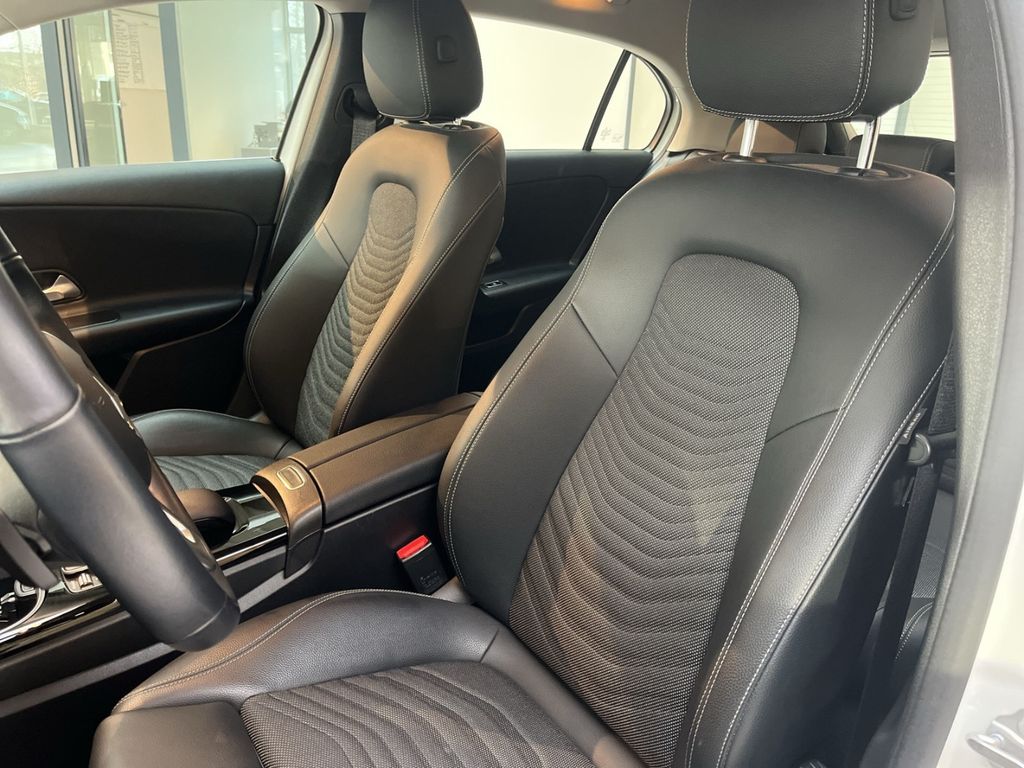 Mercedes-Benz A 250 2021