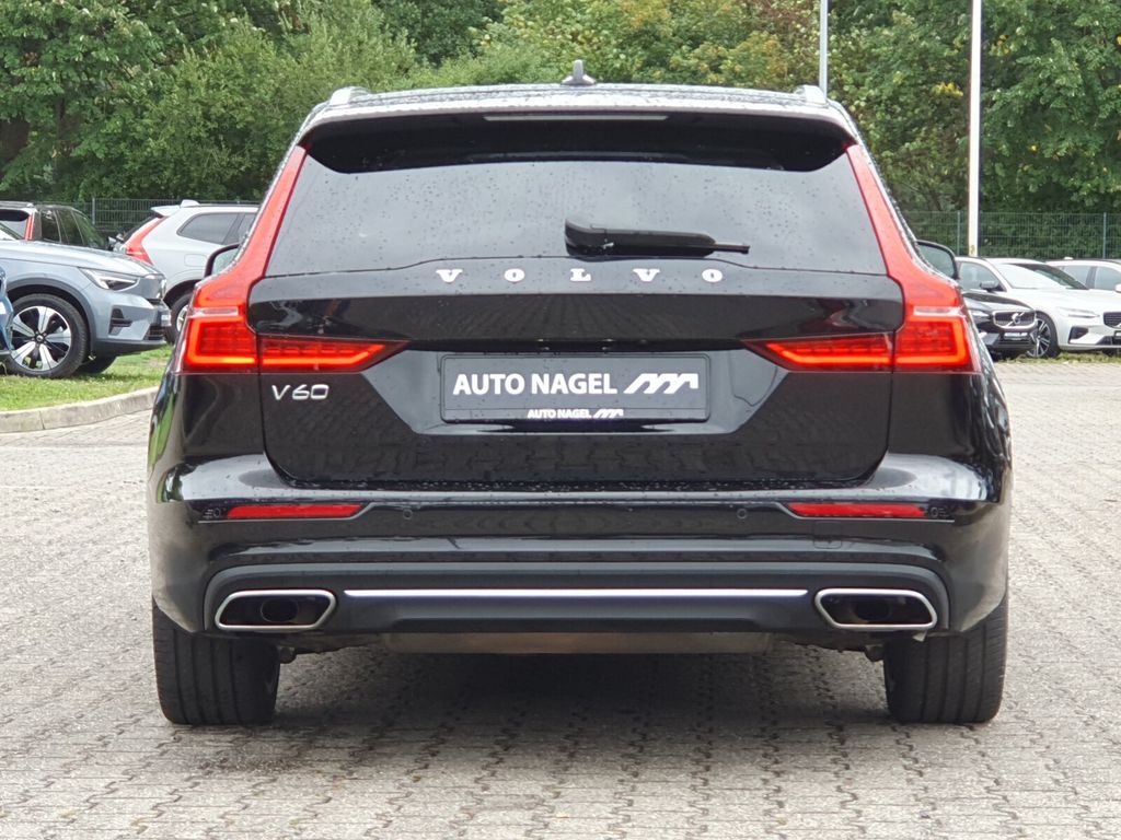 Volvo V60 2022