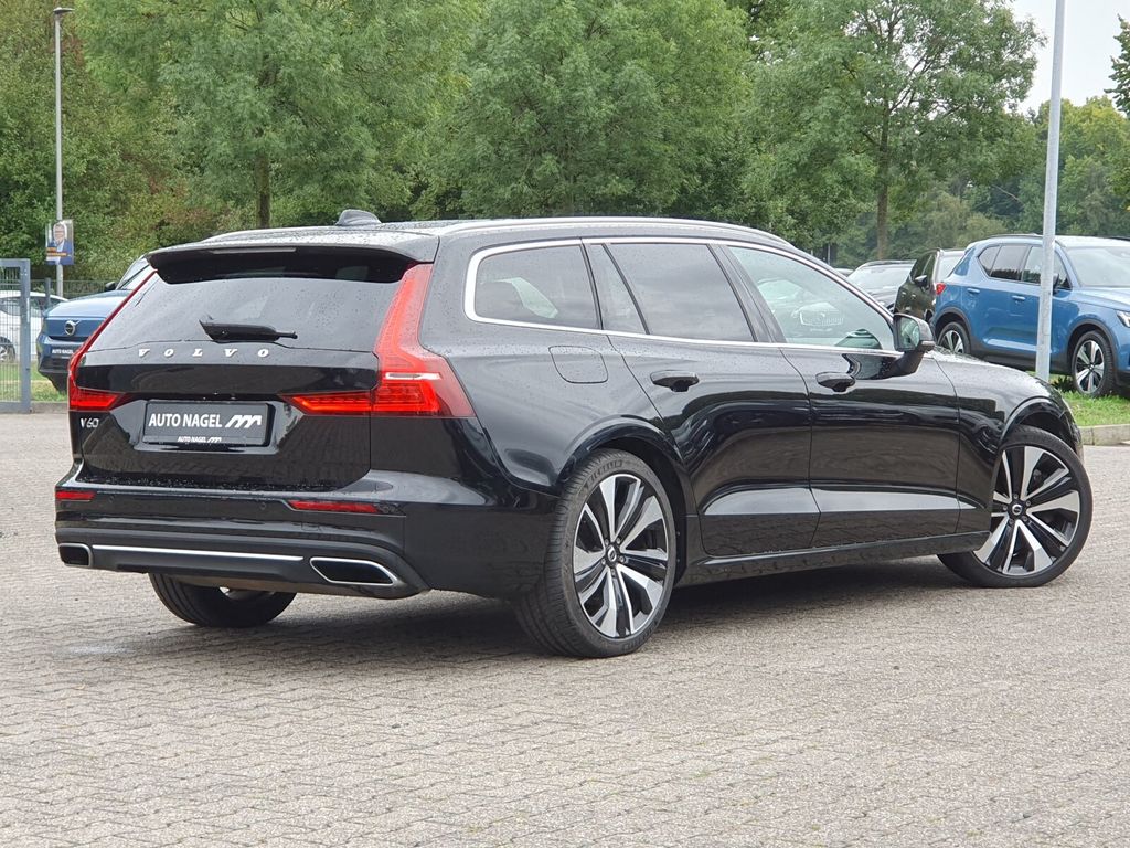 Volvo V60 2022