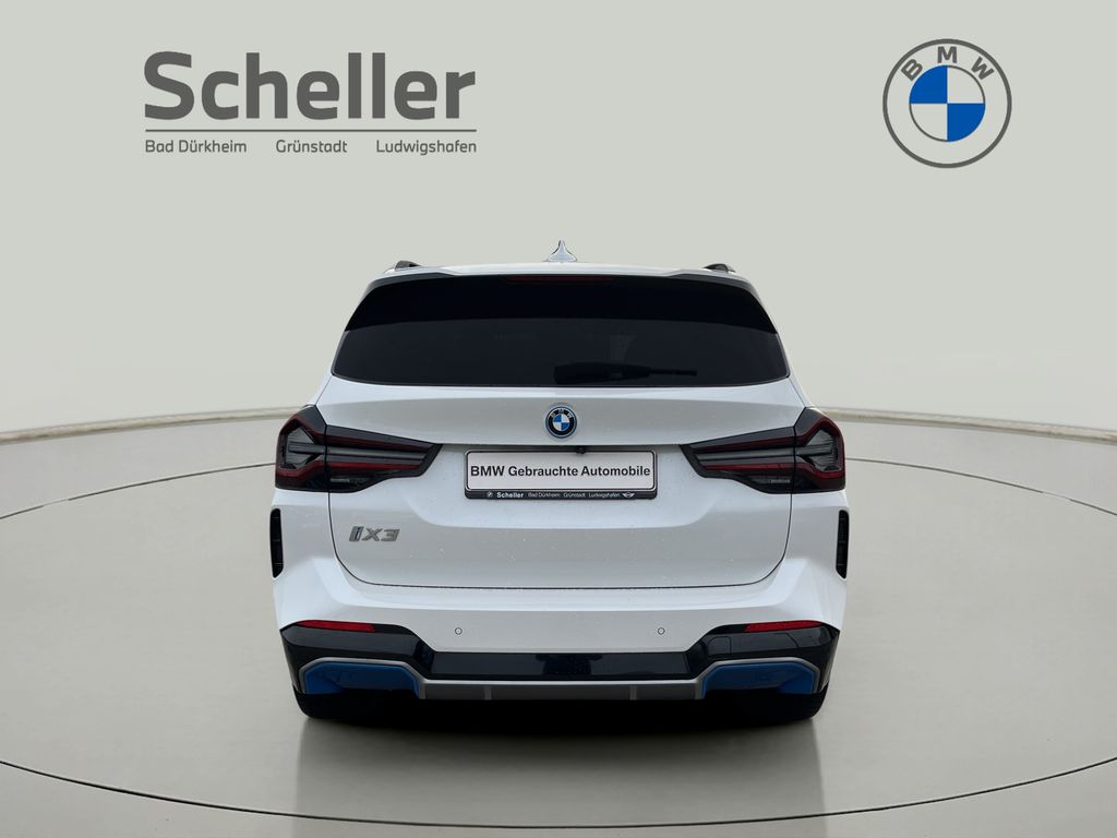 BMW iX3 2022