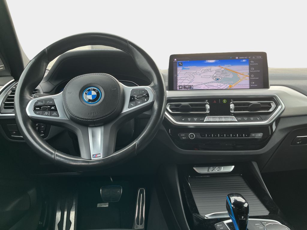BMW iX3 2022