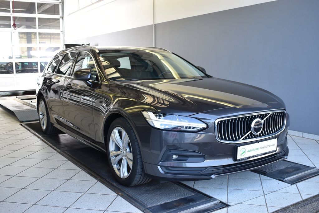 Volvo V90 2021