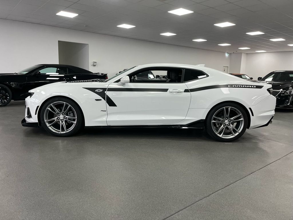 Chevrolet Camaro 2024