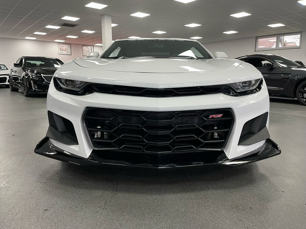 Chevrolet Camaro 2024