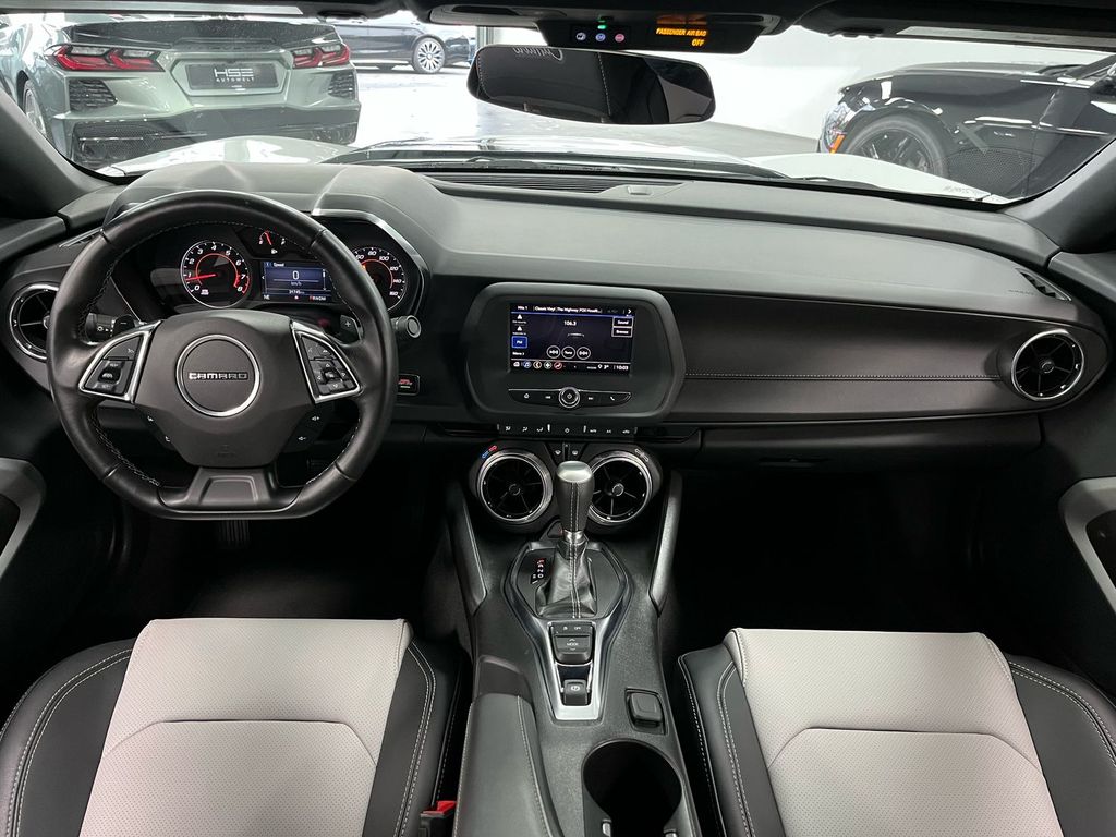 Chevrolet Camaro 2024