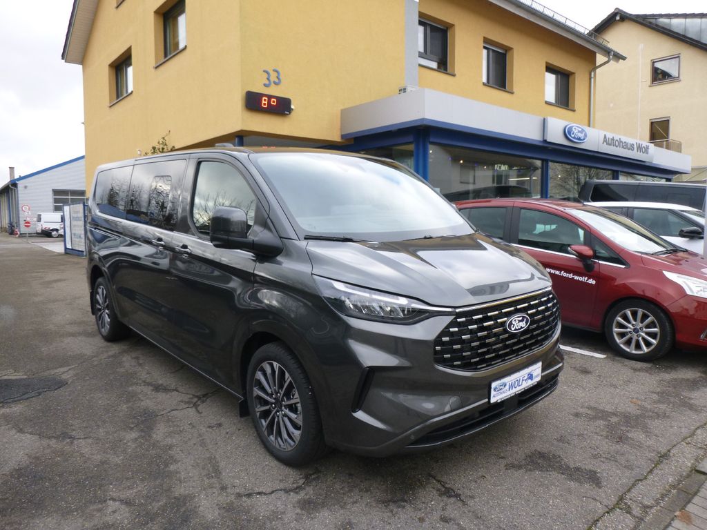 Ford Tourneo Custom 2025