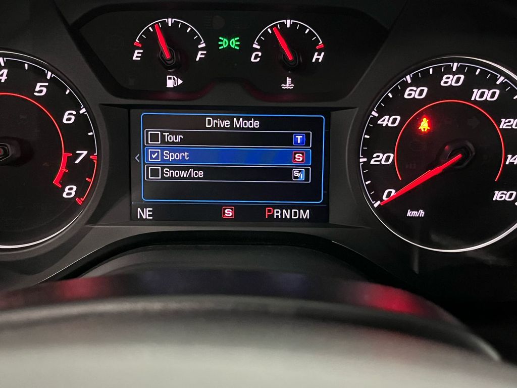 Chevrolet Camaro 2024