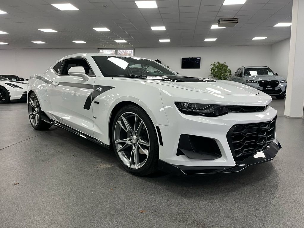 Chevrolet Camaro 2024