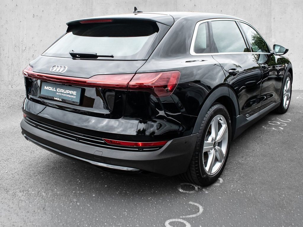 Audi e-tron 2022