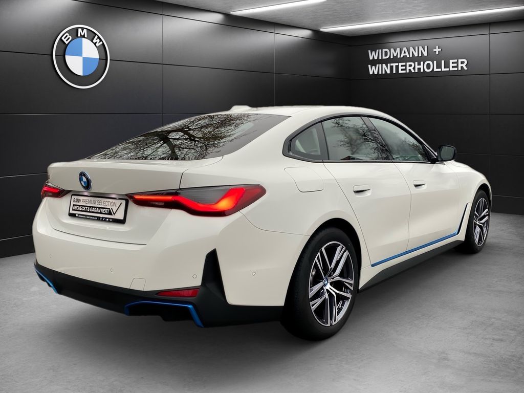 BMW i4 2023