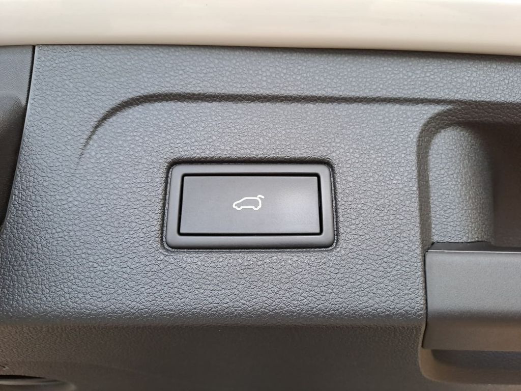 Volkswagen Touran 2021