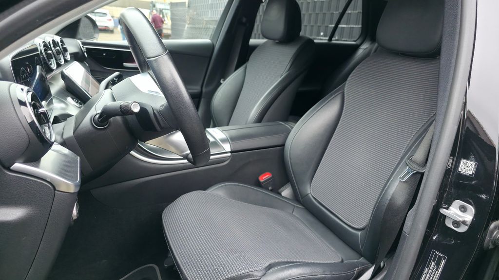 Mercedes-Benz C 300 2022