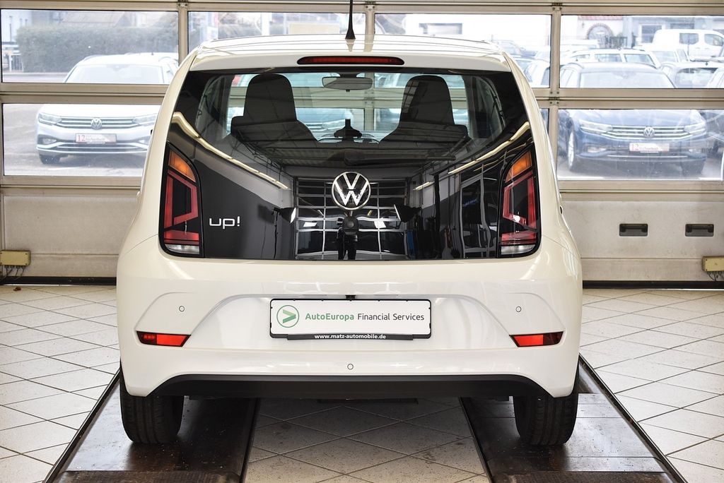 Volkswagen up! 2022