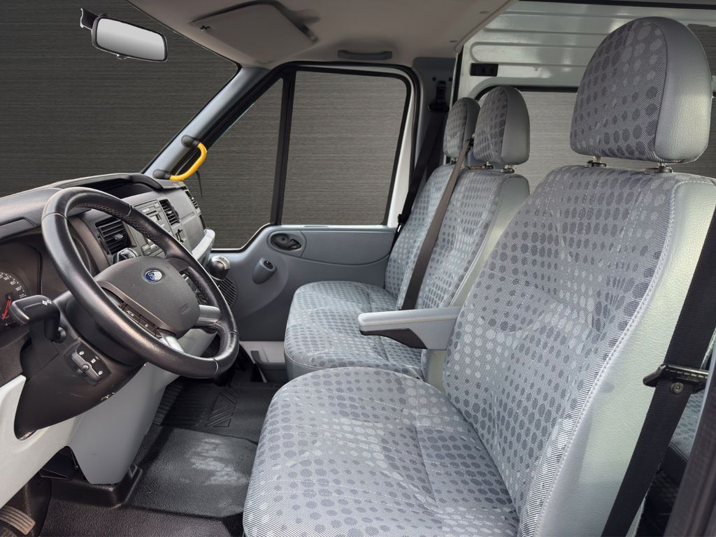 Ford Transit 2013