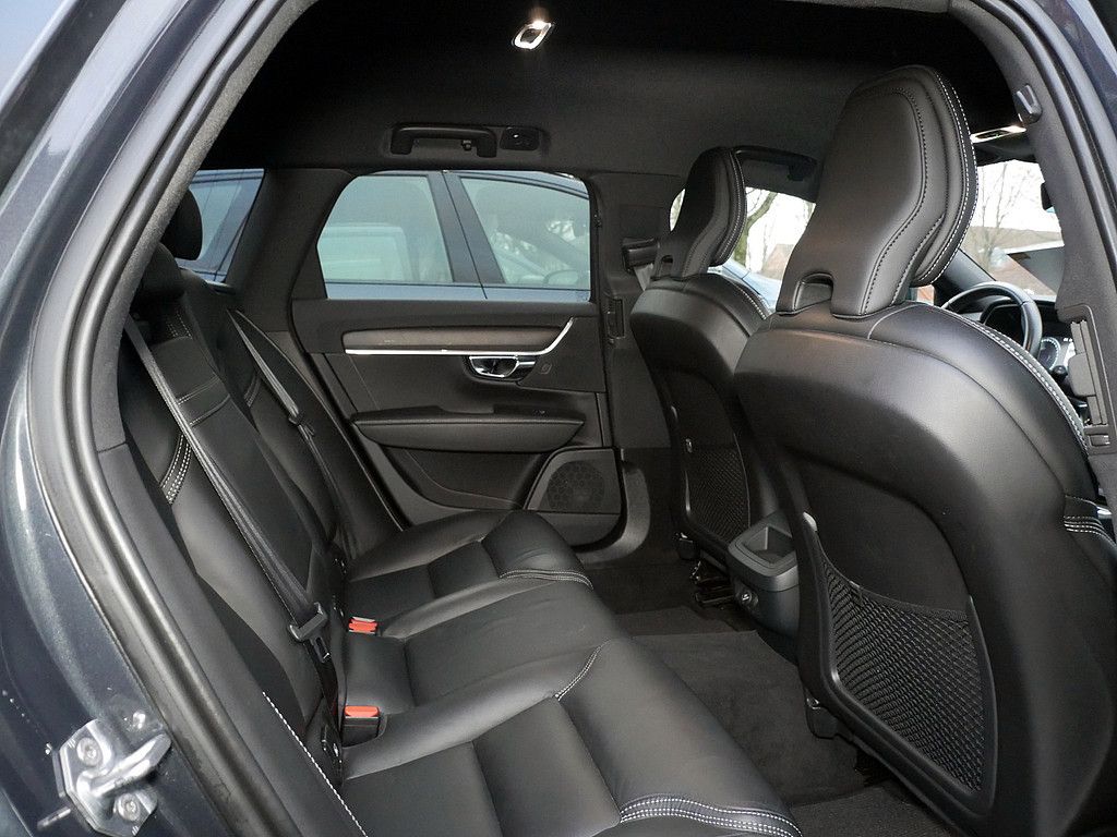 Volvo V90 Cross Country 2019