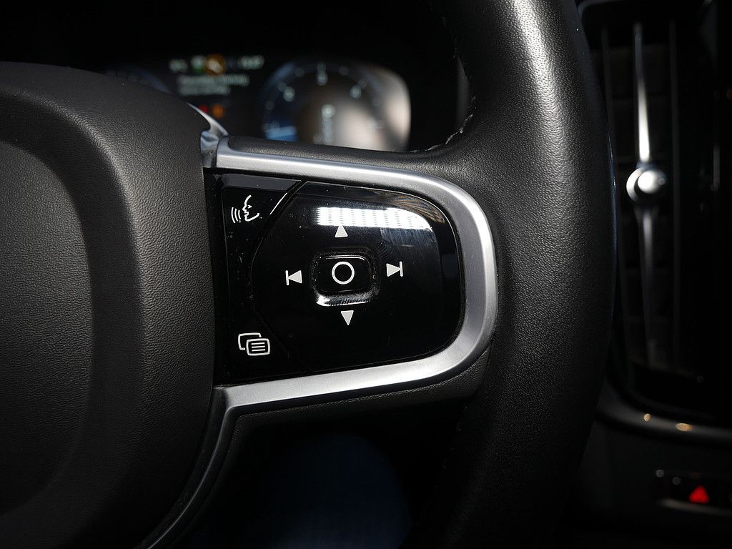 Volvo V90 Cross Country 2019