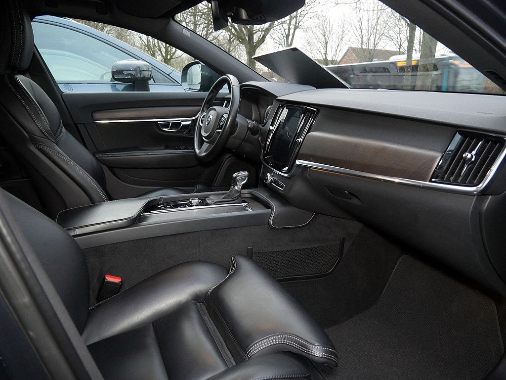 Volvo V90 Cross Country 2019