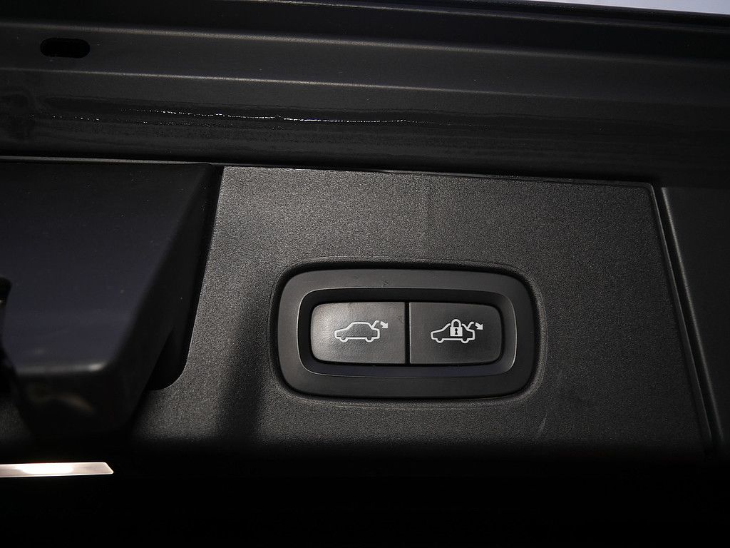 Volvo V90 Cross Country 2019